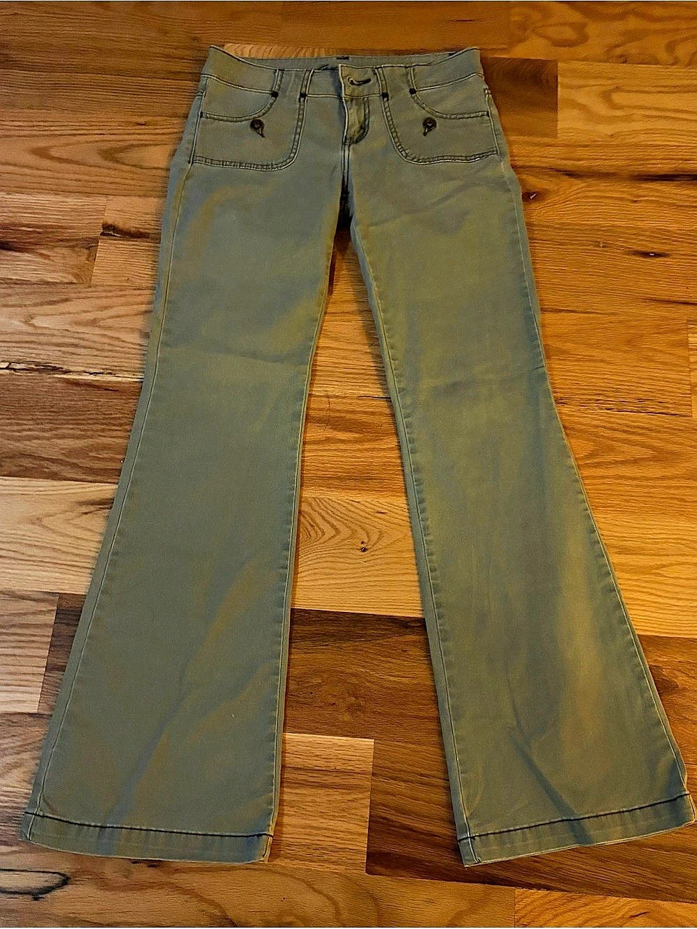 Women's Flare Jeans in light Green